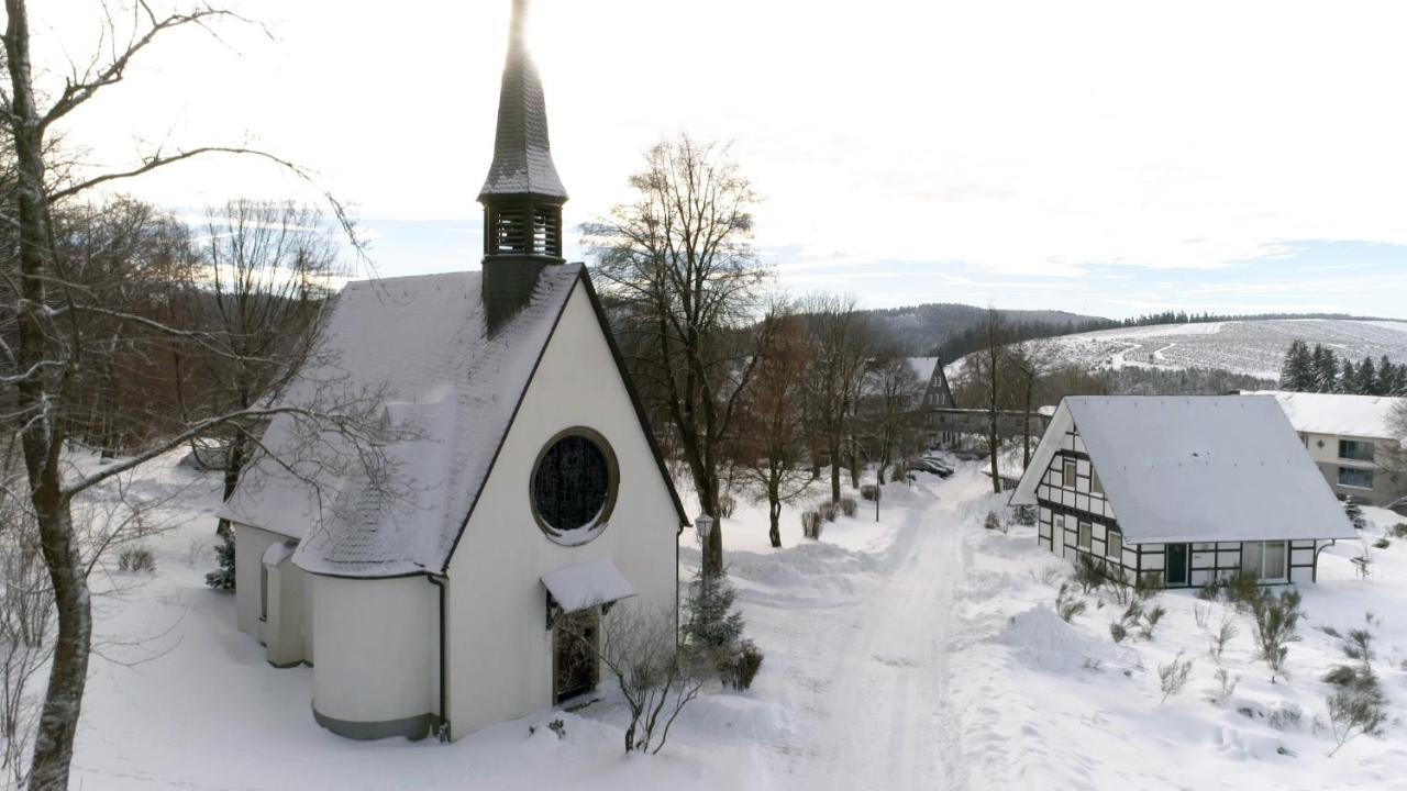 Berghotel Hoher Knochen Винтерберг Экстерьер фото