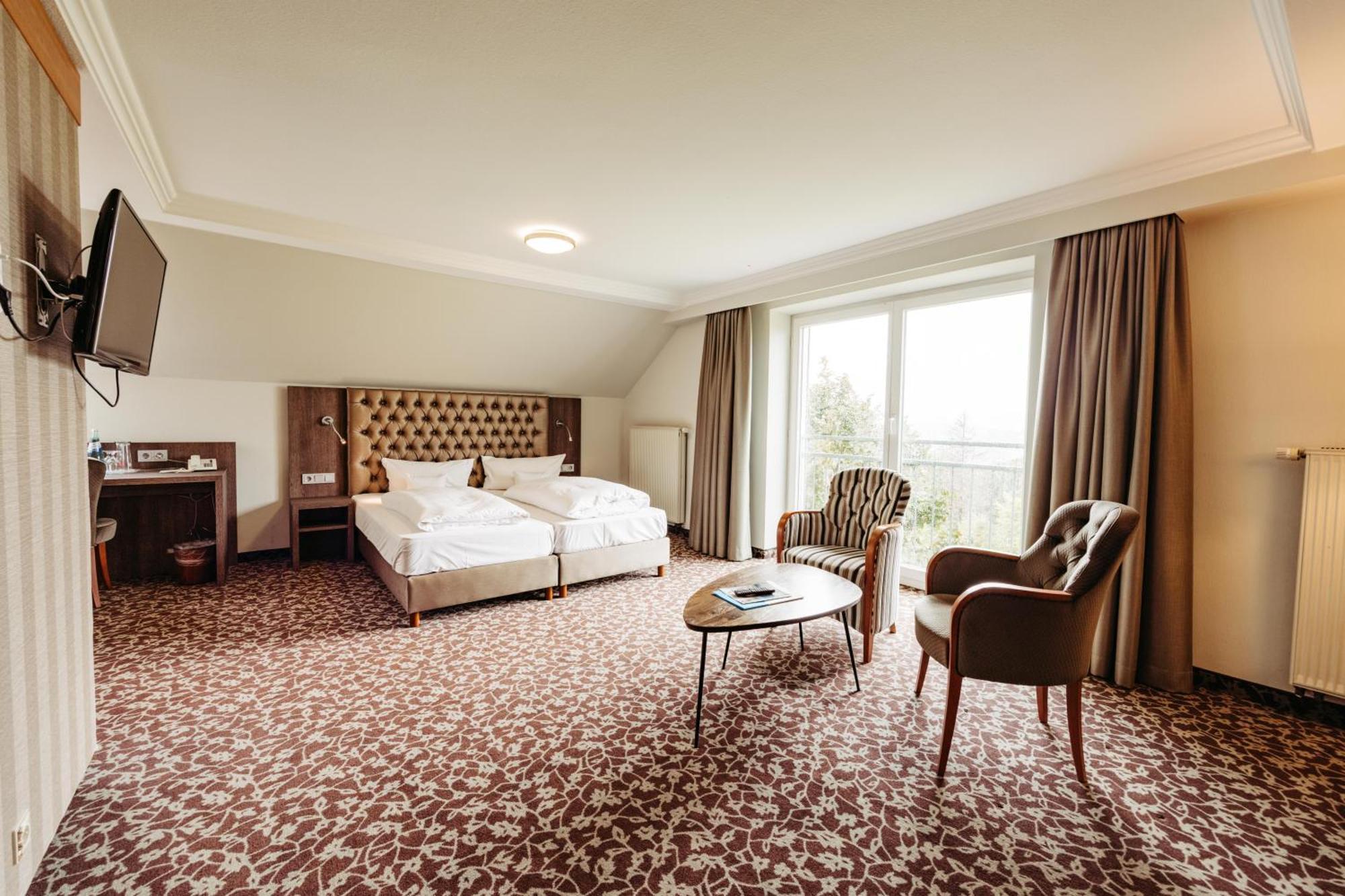 Berghotel Hoher Knochen Винтерберг Номер фото