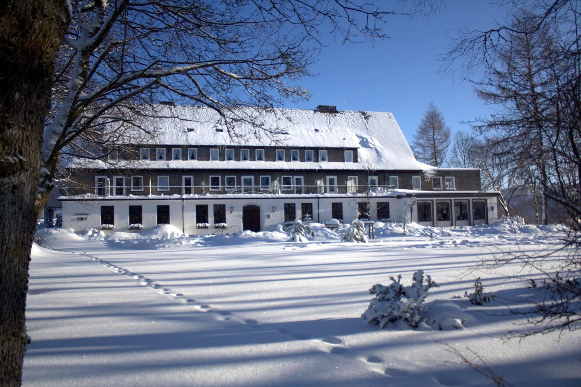 Berghotel Hoher Knochen Винтерберг Экстерьер фото